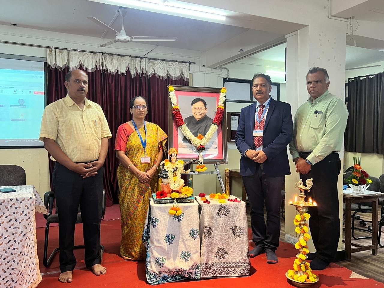 Seminar on “Steering AI for Humanity”