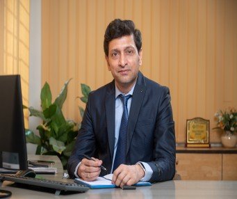 Prof. Dr. Swapnil B. Tak