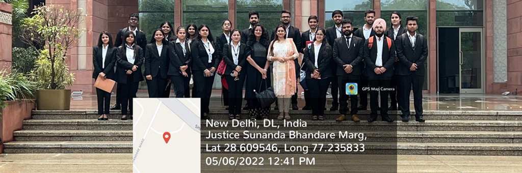 2848imguf_Students-Visit-A