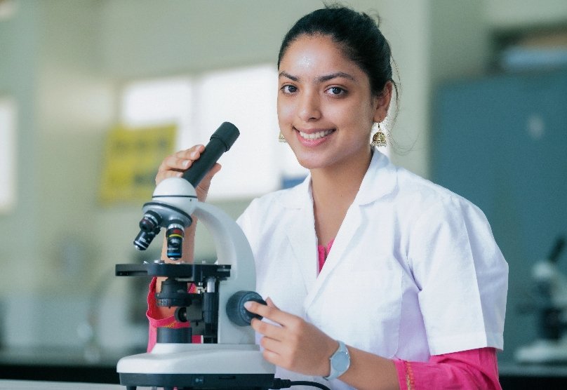 laboratories_box_img